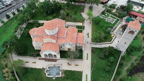 Trabzon Ayasofya Camii'ne ziyaretçi akını 4