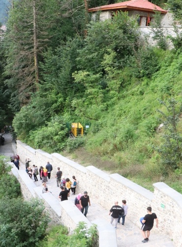 Sümela Manastırı'na akın ettiler 13