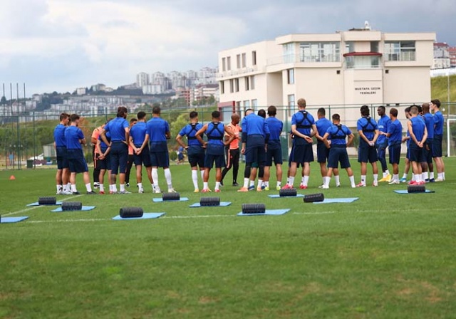 Trabzonspor Eddie Newton yönetimindehazırlıklarını sürdürüyor. 18 Ağustos 2020 21