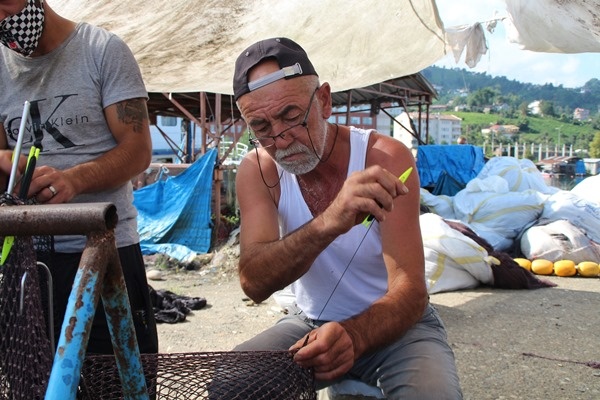 Trabzon'da balıkçılar, 'vira bismillah' demeye hazırlanıyor. Foto Galeri. 5