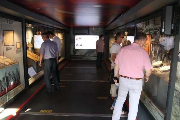 Çanakkale Savaşları Mobil Müzesi Akçaabat'ta 8