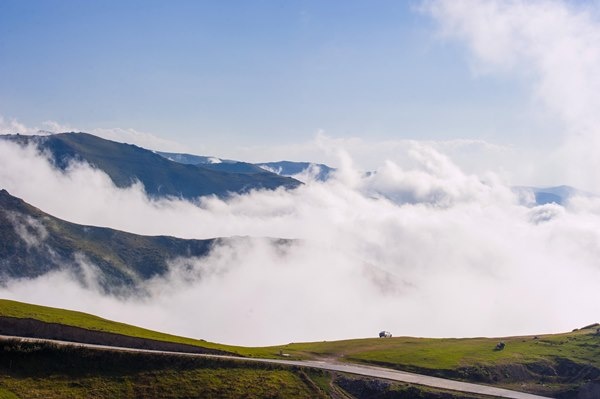 Trabzon'da Bulutların üzerindeki yayla, ziyaretçilerini cezbediyor 3