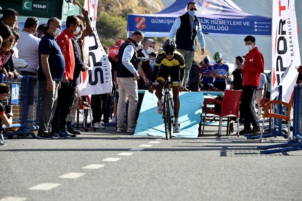 Türkiye Yol Bisikleti Yarışları tarihi İpek Yolu'nda başladı 10