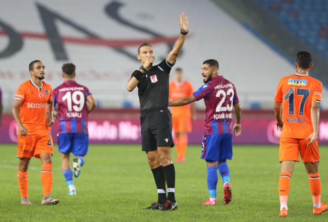 Spor yazarlarından Trabzonspor Başakşehir yorumları 4
