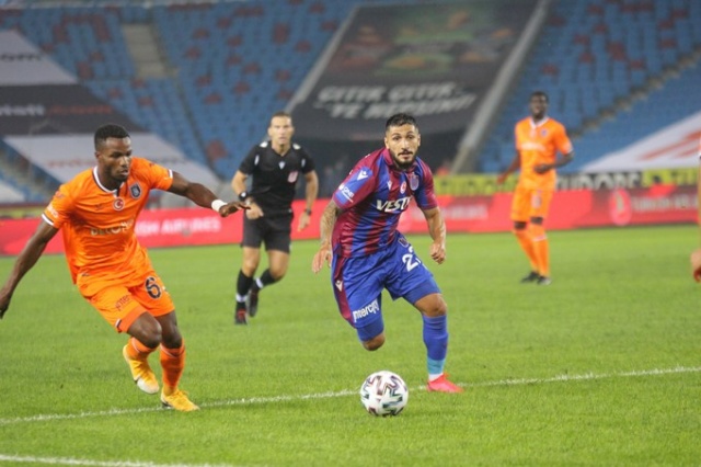 Spor yazarlarından Trabzonspor Başakşehir yorumları 26