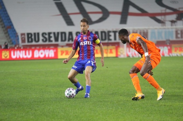 Spor yazarlarından Trabzonspor Başakşehir yorumları 16