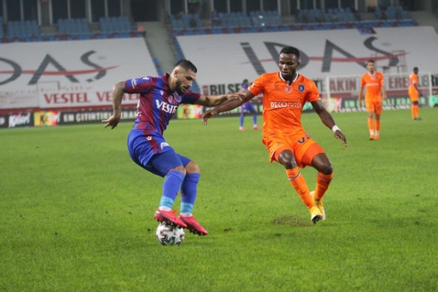 Spor yazarlarından Trabzonspor Başakşehir yorumları 18