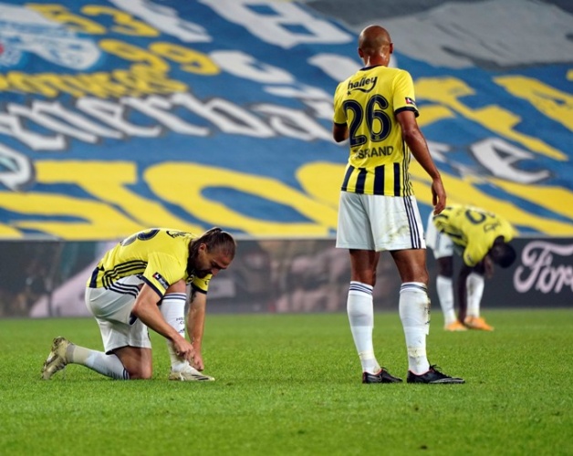 Spor yazarları Fenerbahçe Trabzonspor maçını değerlendirdi 9