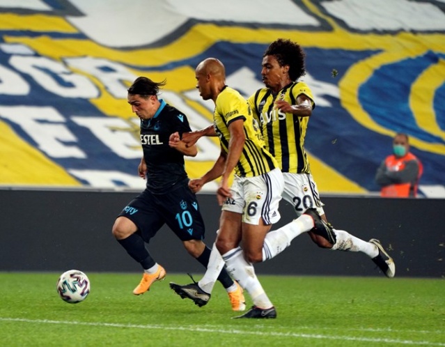 Spor yazarları Fenerbahçe Trabzonspor maçını değerlendirdi 19