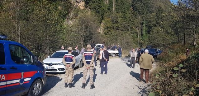 Trabzon'da köylüler ile jandarma karşı karşıya geldi 11