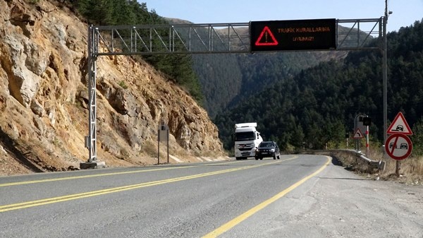 Avrupa'nın en uzunu olacak Zigana Tüneli'nin yüzde 76’sı tamamlandı 6