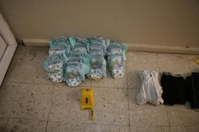 Teröristler bombaları bebek bezlerine sakladı! 6