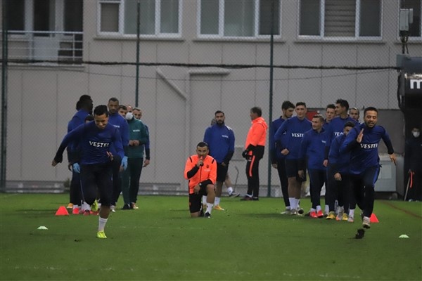 Trabzonspor'da Erzurumspor hazırlıkları sürüyor 11