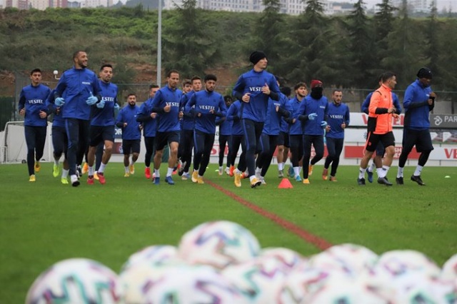 Trabzonspor Erzurum maçına hazırlanıyor 11