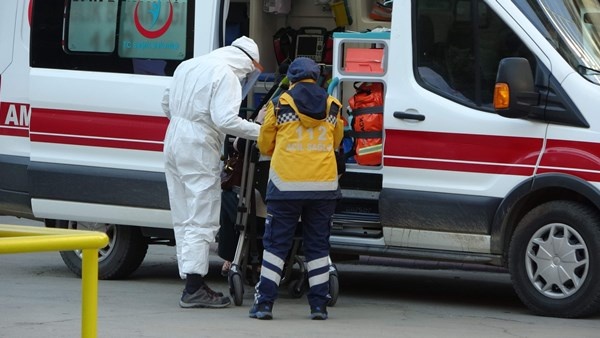 Trabzon'da koronavirüste kırmızı alarm! İl Sağlık Müdürü Usta son durumu açıkladı 7
