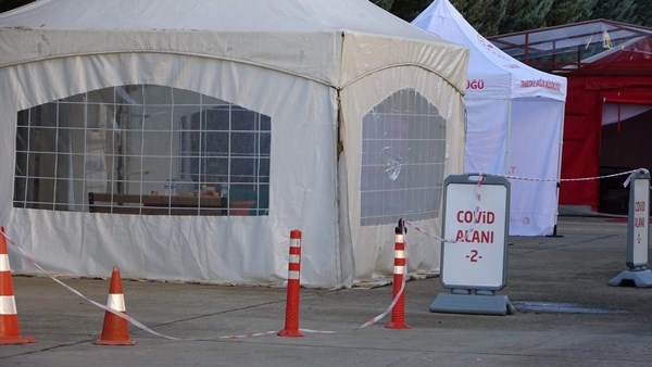 Trabzon'da koronavirüste kırmızı alarm! İl Sağlık Müdürü Usta son durumu açıkladı 8
