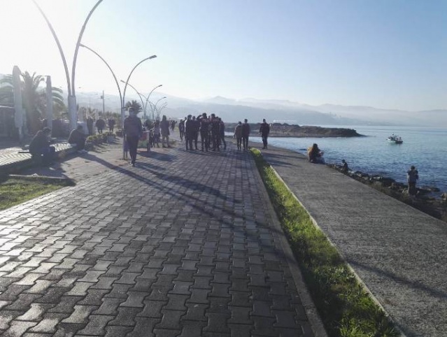 Trabzon'da güneşi gören sahile koştu 14