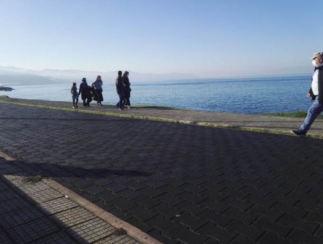 Trabzon'da güneşi gören sahile koştu 18