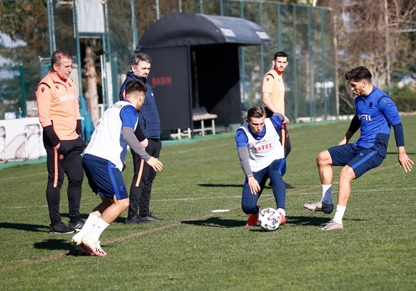 Trabzonspor Karagümrük'e hazırlanıyor! Abdülkadir Ömür... 7