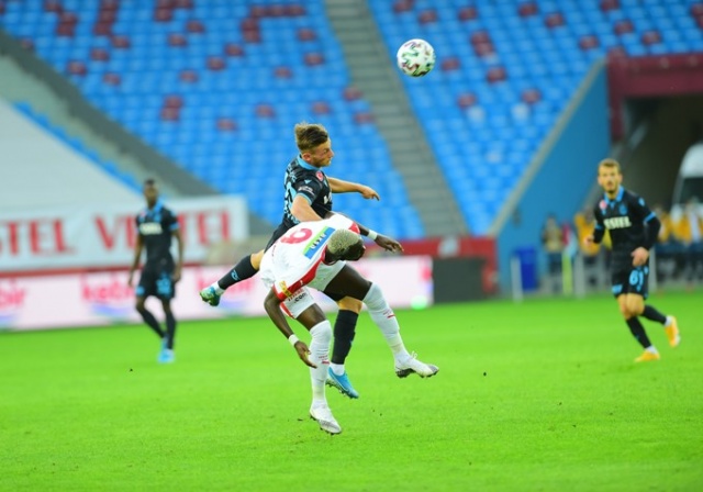 Spor yazarları Trabzonspor'un Göztepe galibiyetini değerlendirdi 14