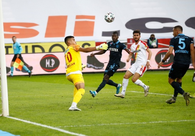 Spor yazarları Trabzonspor'un Göztepe galibiyetini değerlendirdi 3
