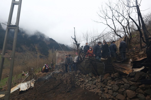 Araklı'da 7 ev yanmıştı, bölgede son durum 10