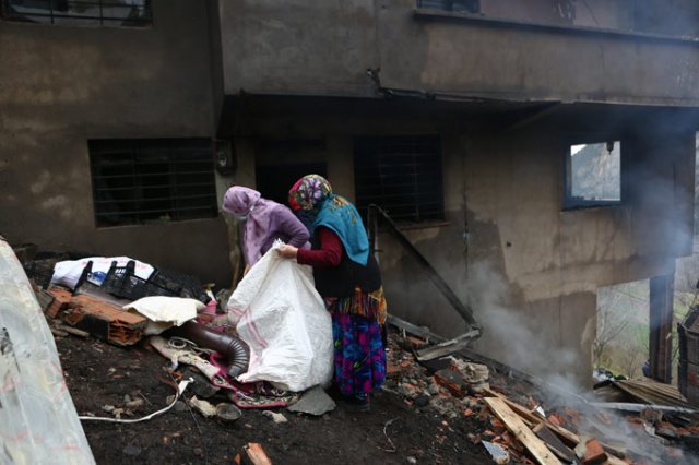 Araklı'da 7 ev yanmıştı, bölgede son durum 9