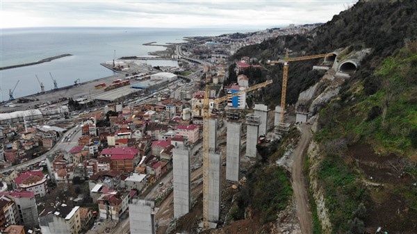 Türkiye'nin en maliyetli yolunun Trabzon'da 2. etabı sürüyor 4