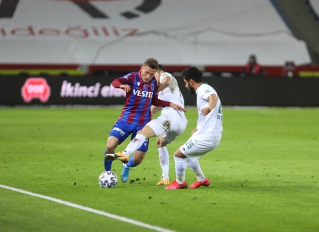 Spor yazarlarının Trabzonspor Konyaspor maçı yorumları 10