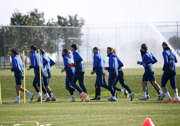 Trabzonspor Gençlerbirliği'ne hazırlanıyor 8
