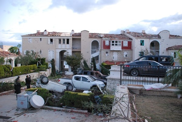İzmir'de hortum felaketinin boyutları gün ağarınca ortaya çıktı 5