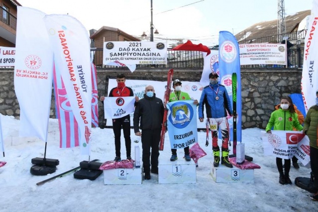 Türkiye Dağ Kayağı Şampiyonası Trabzon’da yapıldı 11