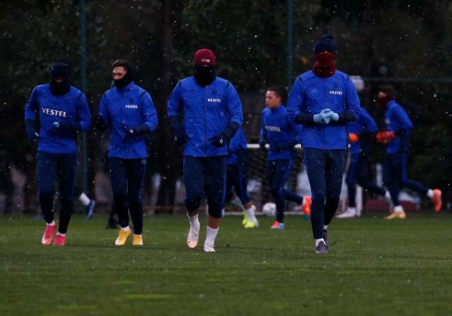 Trabzonspor Başakşehir'e hazırlanıyor 11