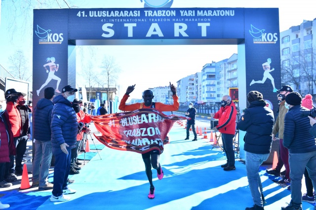 41. Trabzon yarı maratonu koşuldu 5