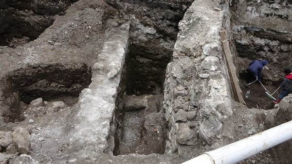 Trabzon’da 5 farklı noktada kazı! Yer altında Roma dönemi yapıları ortaya çıktı 10