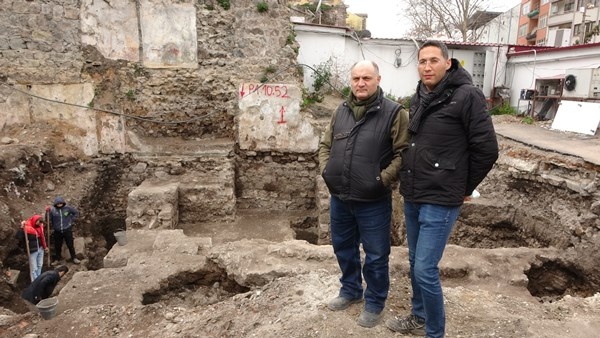 Trabzon’da 5 farklı noktada kazı! Yer altında Roma dönemi yapıları ortaya çıktı 12