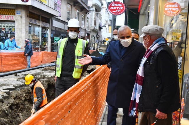Trabzon'da meydan altyapısı hızla değişiyor 7