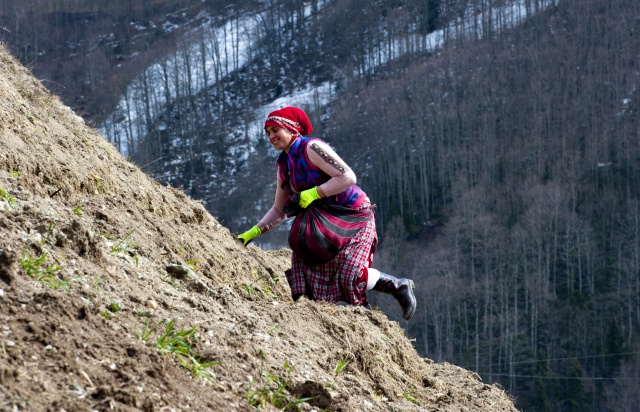 Trabzon'un çalışkan kadınları pandemide de tempo düşürmüyor 11