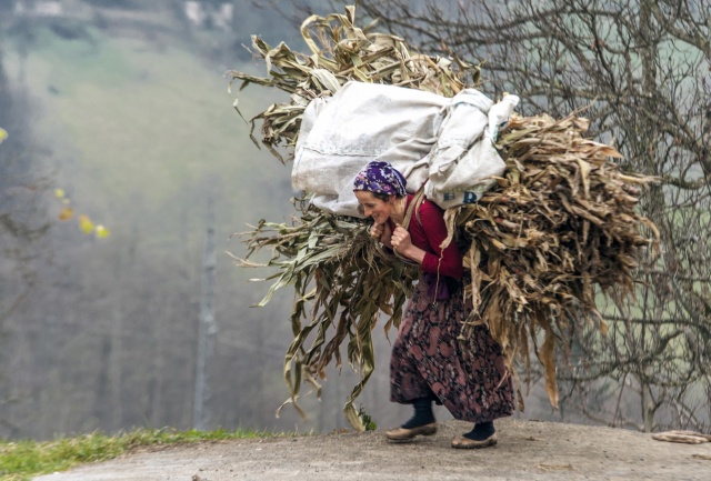 Trabzon'un çalışkan kadınları pandemide de tempo düşürmüyor 2