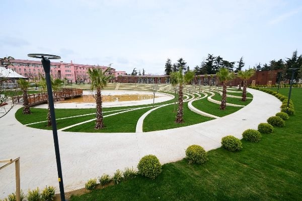 Trabzon'da Millet Bahçesinde 1. etap tamamlandı 9