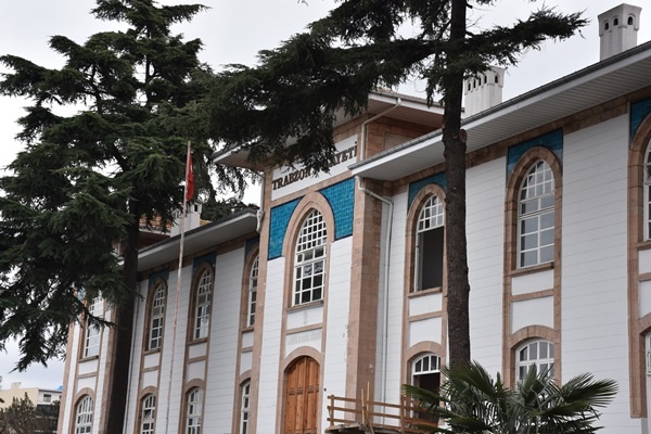 Trabzon'daki tarihi vilayet binası restore ediliyor 12