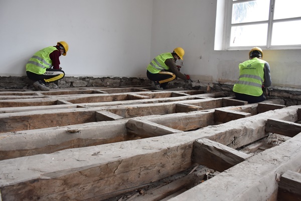 Trabzon'daki tarihi vilayet binası restore ediliyor 10