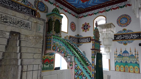 Trabzon'da bu cami ahşap süslemeleri ile dikkat çekiyor 11