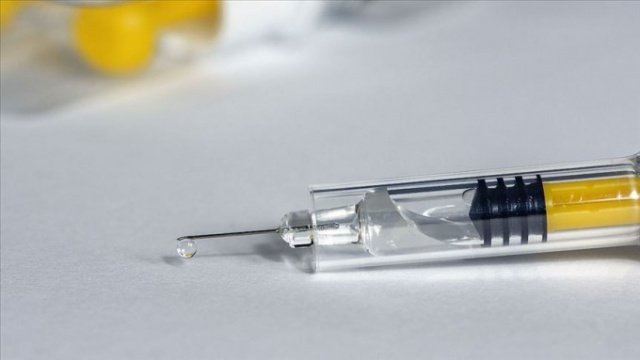 İki aşı da yaşlıların hastaneye yatışına karşı yüzde 94 etkili 2