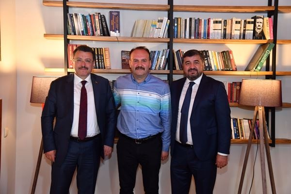 Başkan Genç, Giresun Belediyesi’ni ziyaret etti 7