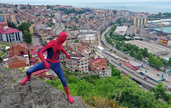 Örümcek Adam memleketi Trabzon'da 6