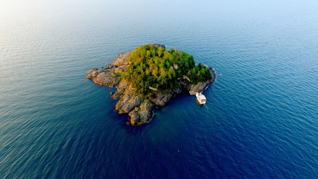 Karadeniz'in yaşanabilir tek adası yeniden ziyaretçilere kapılarını açtı 8
