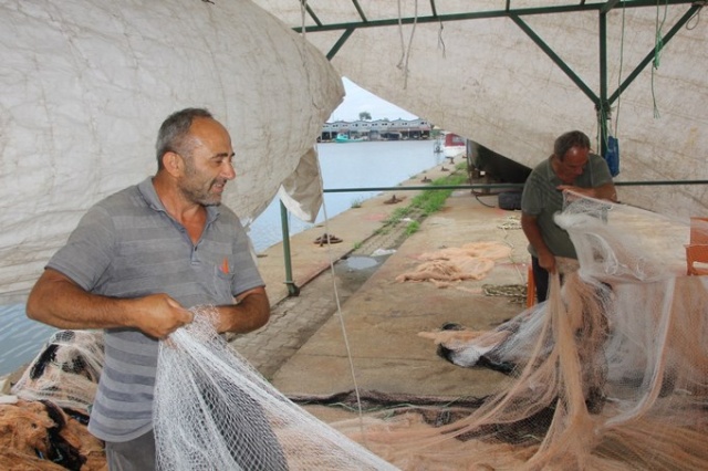 Karadenizli balıkçılar av yasaklarının kalkmasını bekliyor 11