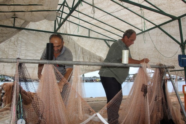 Karadenizli balıkçılar av yasaklarının kalkmasını bekliyor 6