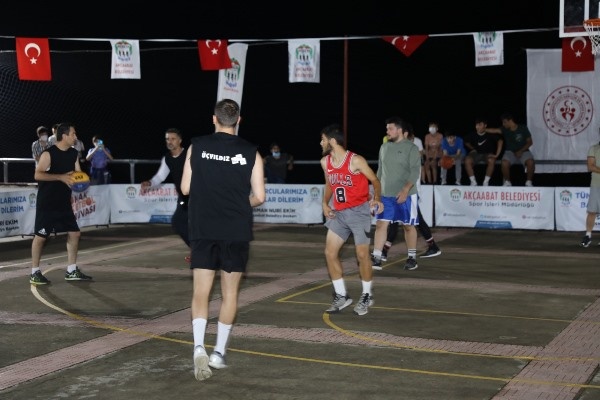 Akçaabat’ta sokak basketbolu turnuvası 2